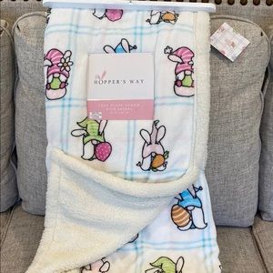 Spring  Gnomes Floral Luxe Plush Trow with Sherpa